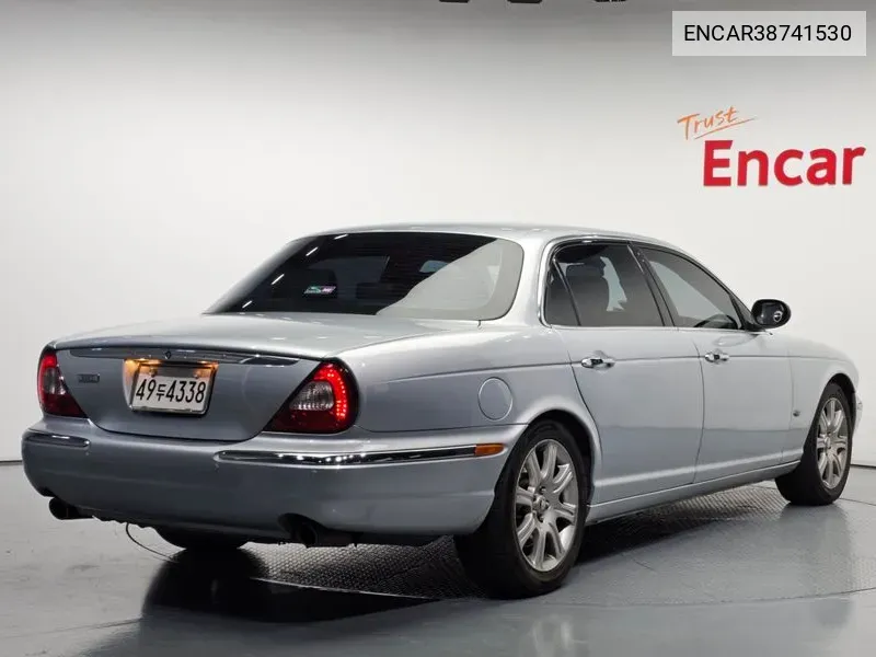Xj-8 3.5 X350 VIN: ENCAR38741530 Lot: 38741530