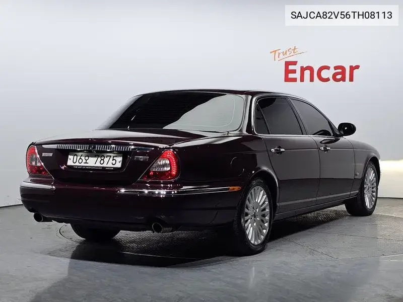 New Xj 4.2 V8 X350 VIN: SAJCA82V56TH08113 Lot: 39351109