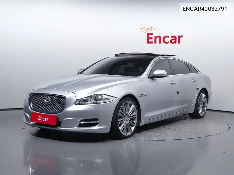 All New Xj 5.0 Portfolio Lwb X351 VIN: ENCAR40032791 Lot: 40032791