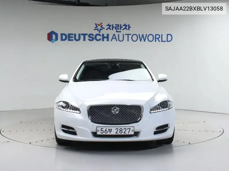 All New Xj 5.0 Premium Luxury Lwb X351 VIN: SAJAA22BXBLV13058 Lot: 40126958
