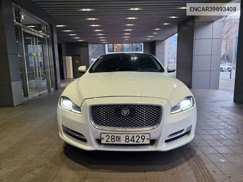 All New Xj 3.0D Premium Luxury Lwb X351 VIN: ENCAR39893408 Lot: 39893408