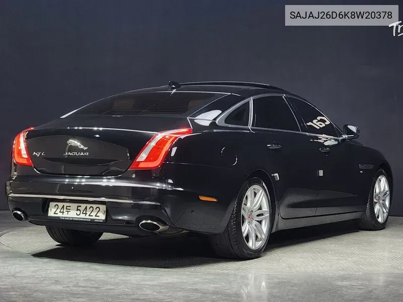 All New Xj3.0 Sc Awd Portfolio Lwbx351 VIN: SAJAJ26D6K8W20378 Lot: 36951574