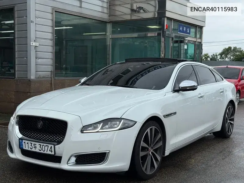 All New Xj 3.0D Xj50 Lwb X351 VIN: ENCAR40115983 Lot: 40115983