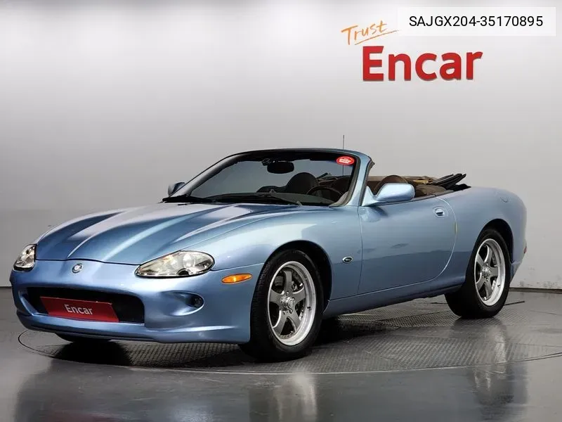 Xk8 Convertible X100 VIN: SAJGX204-35170895 Lot: 35170895