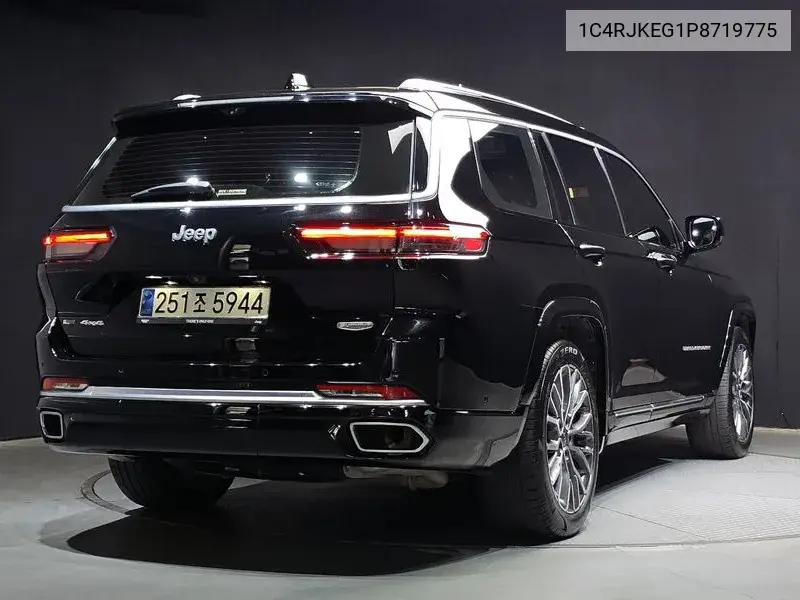Grand Cherokee (Wl) L 3.6 Summit Reserve VIN: 1C4RJKEG1P8719775 Lot: 39633733