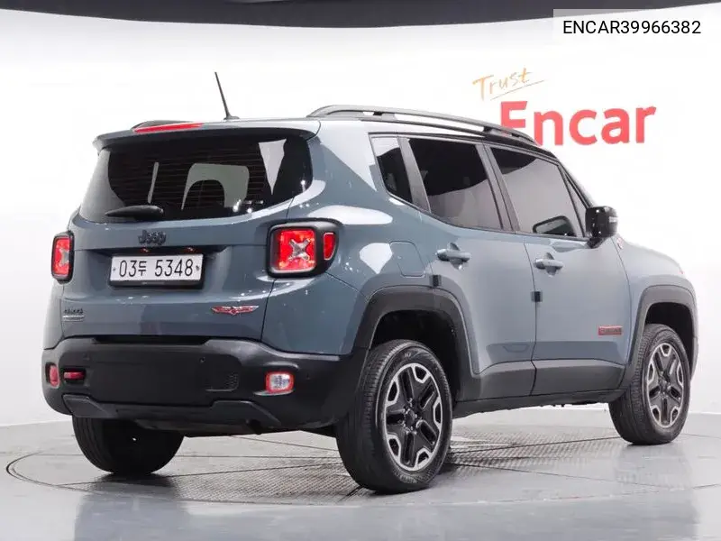 Renegade 2.0 Diesel Trail Hawk Awd VIN: ENCAR39966382 Lot: 39966382