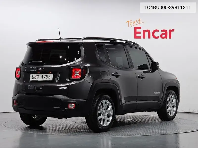 Renegade 2.4 Lonzid Stude High VIN: 1C4BU000-39811311 Lot: 39811311
