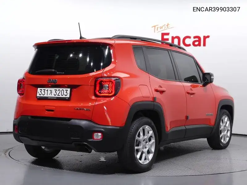 Renegade 2.4 Limited VIN: ENCAR39903307 Lot: 39903307