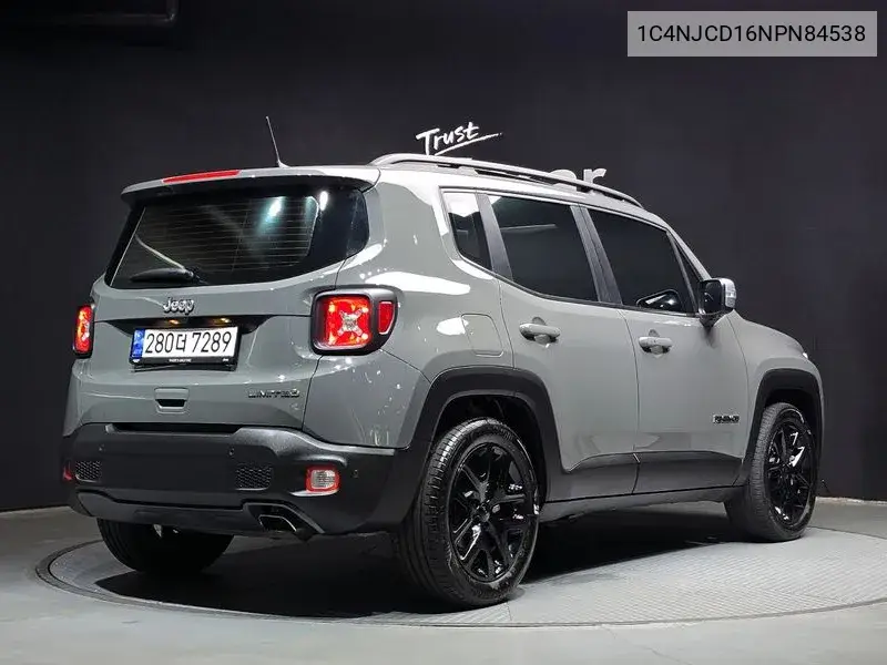 Renegade 1.3 Limited VIN: 1C4NJCD16NPN84538 Lot: 39838268
