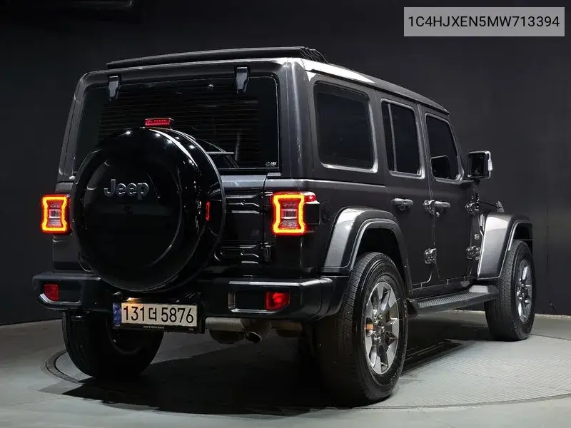 Wrangler (Jl) 2.0 Overland Power Top 4 Door VIN: 1C4HJXEN5MW713394 Lot: 40103051