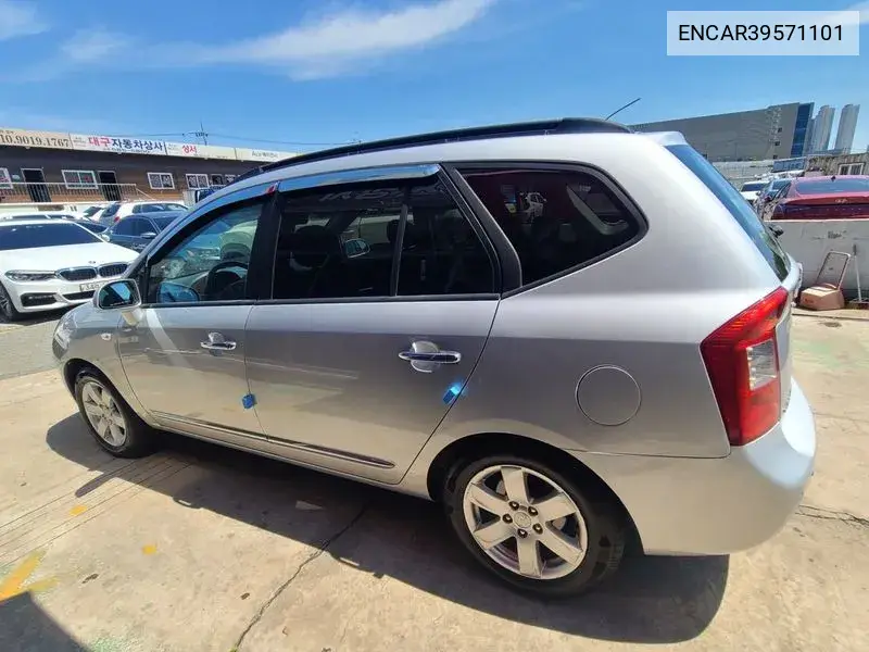 New Carens Lpi 2.0 Glx High -End Type VIN: ENCAR39571101 Lot: 39571101