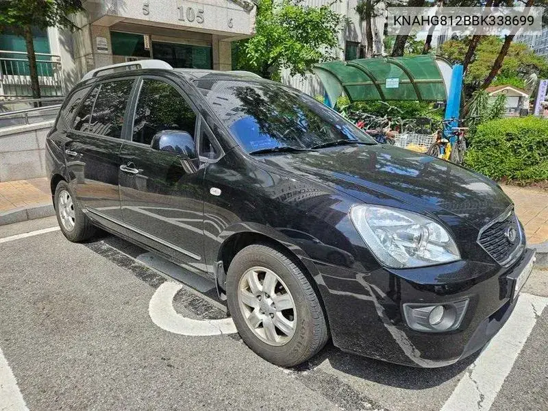 New Carens Lpi 2.0 Gx Tops VIN: KNAHG812BBK338699 Lot: 39945979