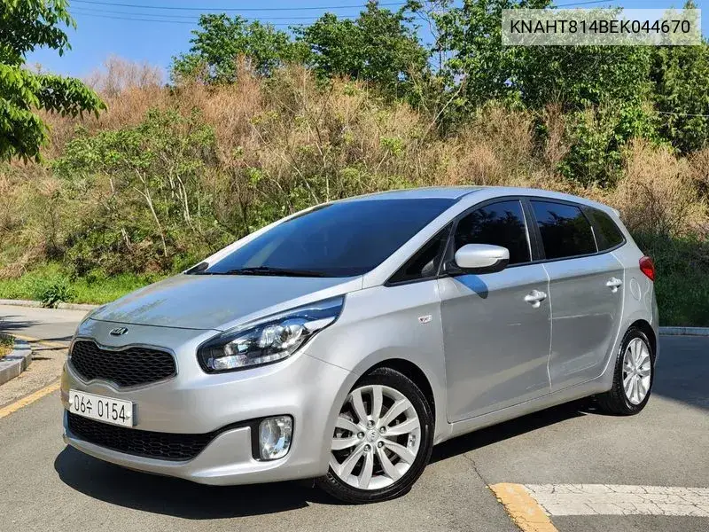 All New Carens 2.0 Lpi Luxury VIN: KNAHT814BEK044670 Lot: 39538216
