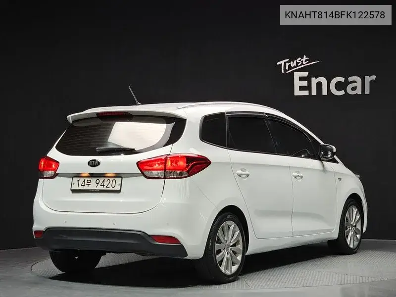 All New Carens 2.0 Lpi Prestige VIN: KNAHT814BFK122578 Lot: 39950101