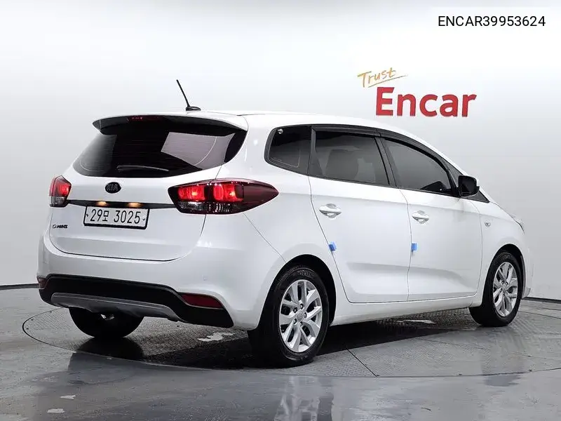 The New Carens 2.0 Lpi Luxury VIN: ENCAR39953624 Lot: 39953624