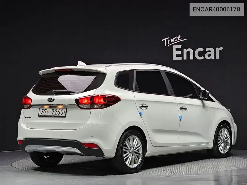 The New Carens 2.0 Lpi Prestige VIN: ENCAR40006178 Lot: 40006178