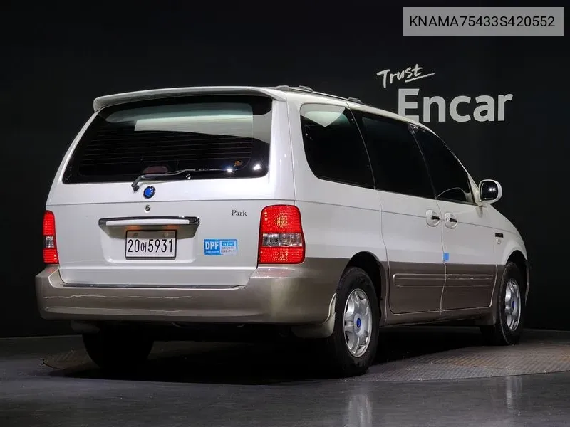 Kia Carnival Ii 9-Seater Diesel Park VIN: KNAMA75433S420552 Lot: 38276181