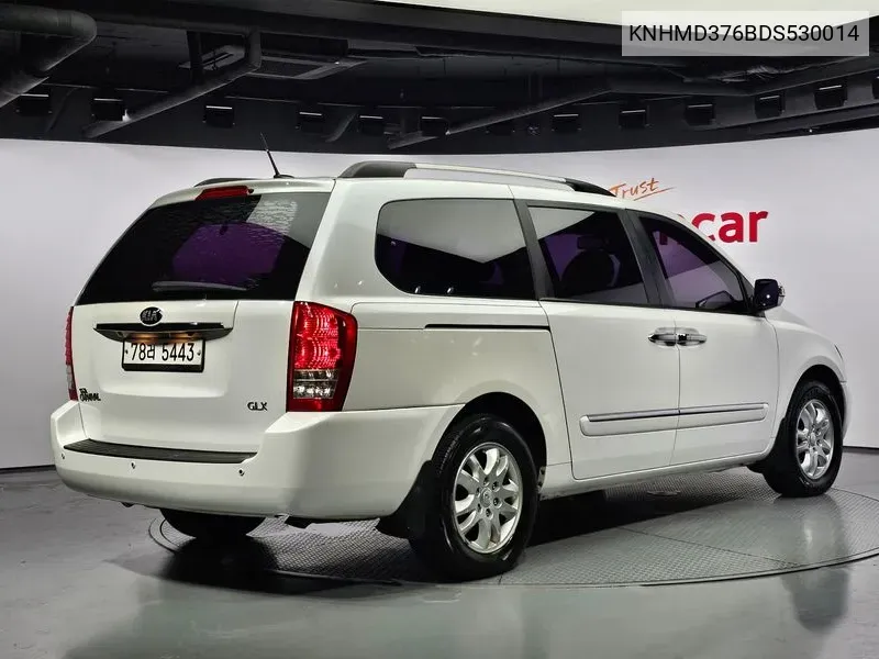 Kia Carnival R Grand Carnival Glx Premium VIN: KNHMD376BDS530014 Lot: 38032458