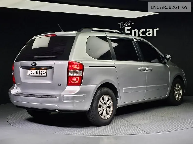 Kia Carnival R New Carnival Gx Basic Model VIN: ENCAR38261169 Lot: 38261169