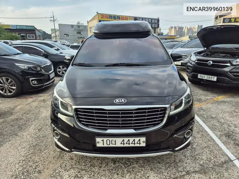 All -New Carnival 9 -Seater High Limousine Noblesse VIN: ENCAR39960139 Lot: 39960139
