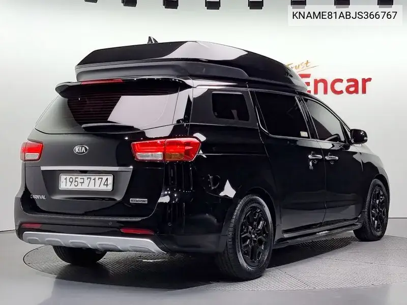 All -New Carnival 9 -Seater High Limousine Noblesse VIN: KNAME81ABJS366767 Lot: 39625262