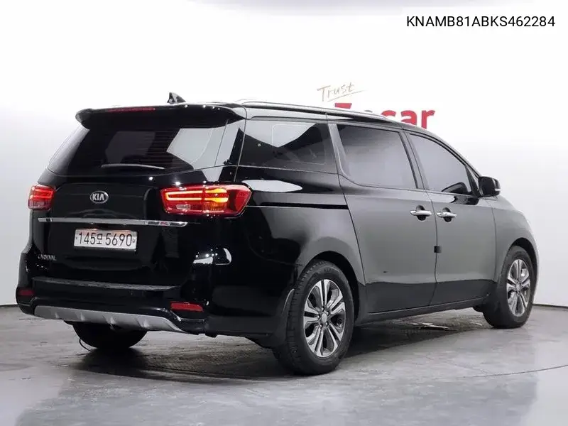 The New Carnival 9 -Seater Luxury VIN: KNAMB81ABKS462284 Lot: 39622200