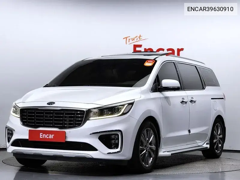 The New Carnival 9 -Seater Noblesse Special VIN: ENCAR39630910 Lot: 39630910