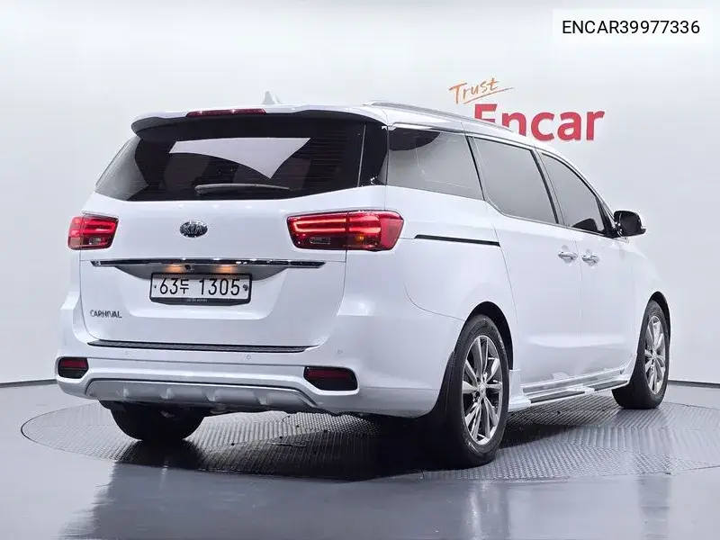 The New Carnival 9 -Seater Noblesse VIN: ENCAR39977336 Lot: 39977336