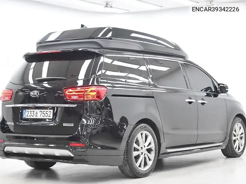 The New Carnival 9 -Seater High Rimmujin Noblesse Special VIN: ENCAR39342226 Lot: 39342226