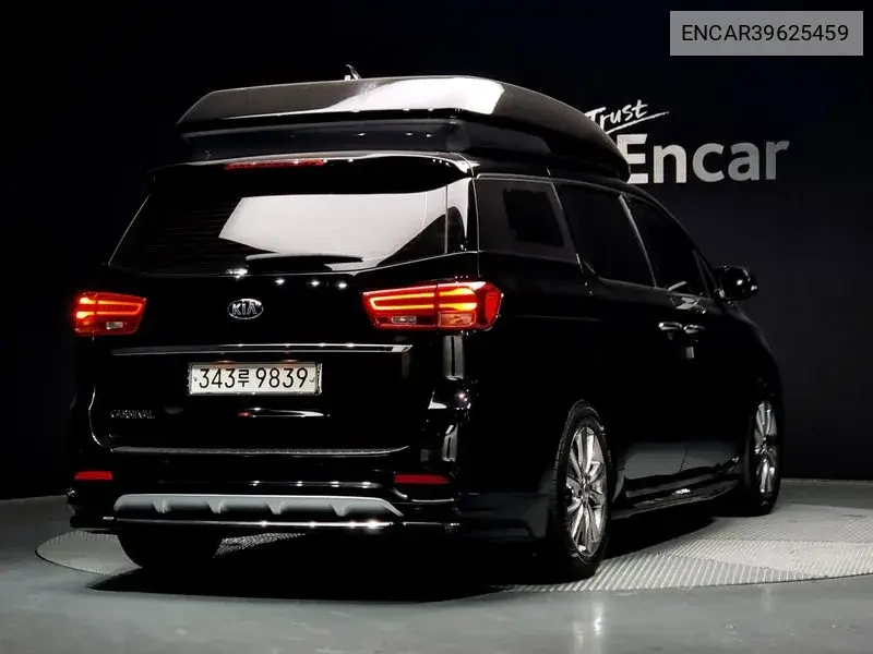 The New Carnival Gasoline 9 -Seater High Rimmujin (Special Company) VIN: ENCAR39625459 Lot: 39625459