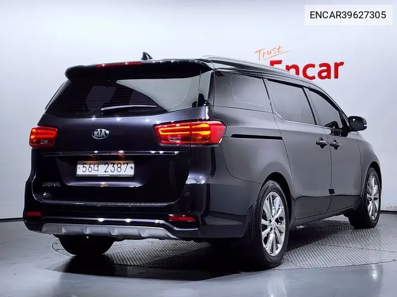 The New Carnival 9 -Seater Noblesse Special VIN: ENCAR39627305 Lot: 39627305