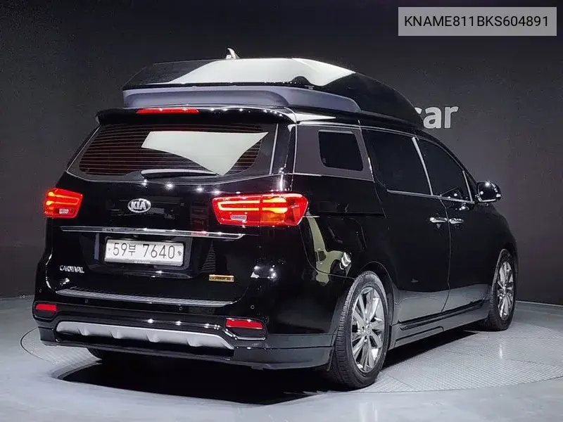 The New Carnival Gasoline 7 -Seater High Limousine President VIN: KNAME811BKS604891 Lot: 39968913