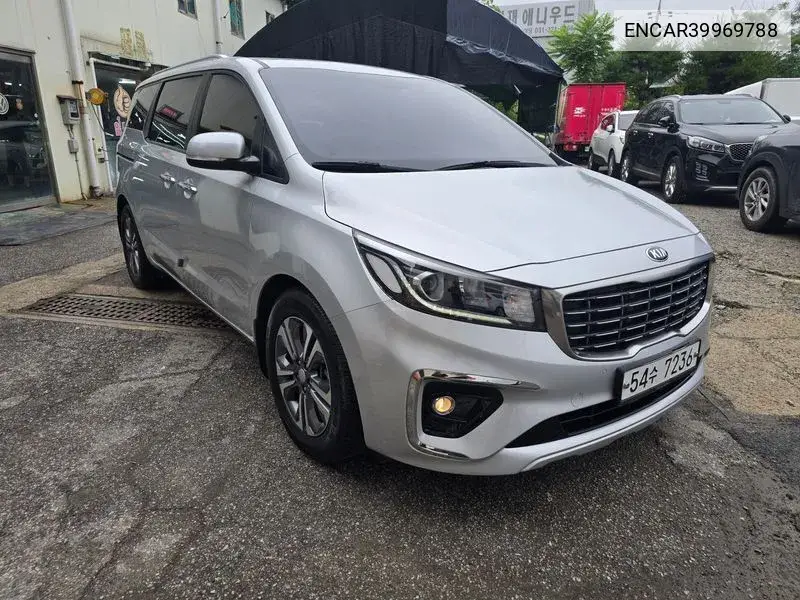 The New Carnival 9 -Seater Luxury VIN: ENCAR39969788 Lot: 39969788