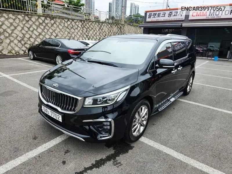 The New Carnival 9 -Seater Noblesse Special VIN: ENCAR39970567 Lot: 39970567