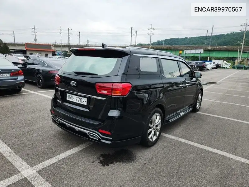 The New Carnival 9 -Seater Noblesse Special VIN: ENCAR39970567 Lot: 39970567