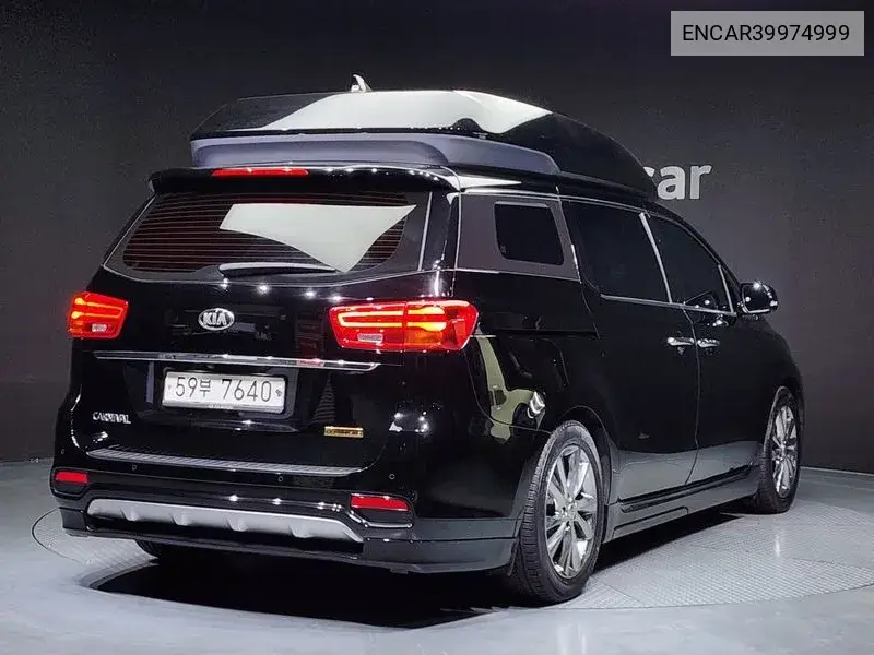 The New Carnival Gasoline 7 -Seater High Limousine President VIN: ENCAR39974999 Lot: 39974999