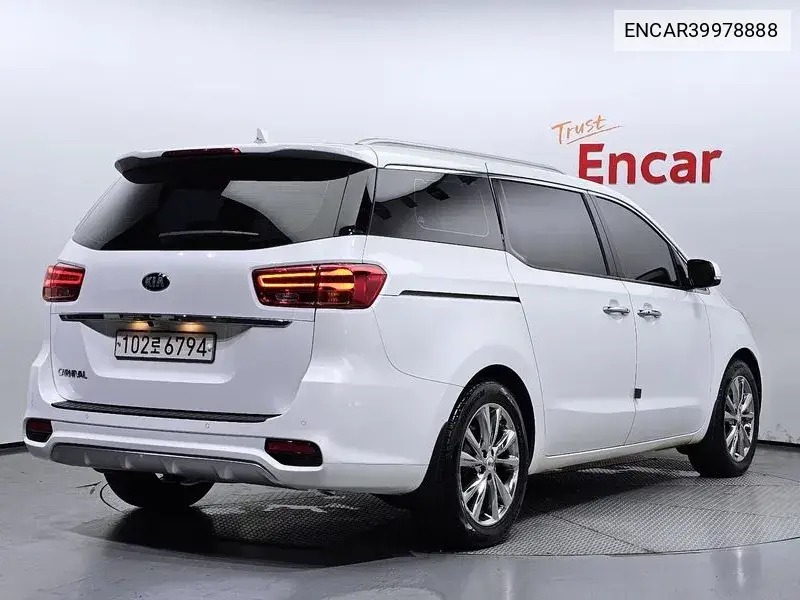 The New Carnival 9 -Seater Prestige VIN: ENCAR39978888 Lot: 39978888