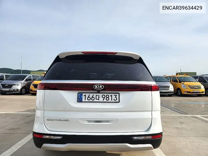 Carnival 4Th Generation 9 -Seater Prestige VIN: ENCAR39634429 Lot: 39634429
