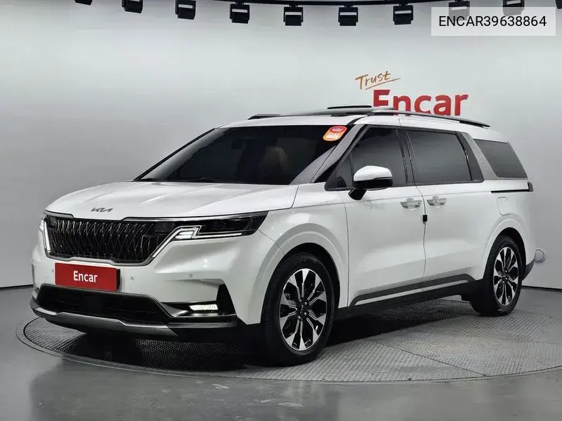 Carnival 4Th Generation 9 -Seater Signature VIN: ENCAR39638864 Lot: 39638864