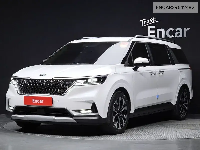 Carnival 4Th Generation 9 -Seater Prestige VIN: ENCAR39642482 Lot: 39642482
