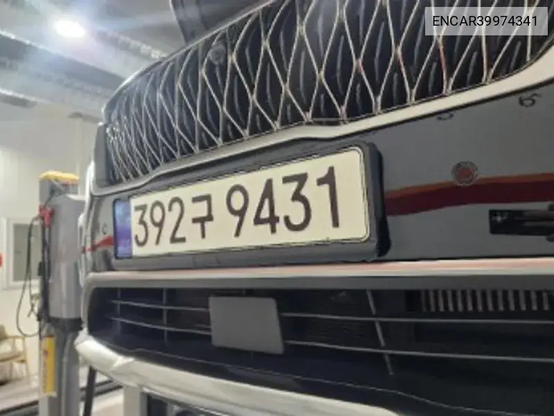 Carnival 4Th Generation 9 -Seater Noblesse VIN: ENCAR39974341 Lot: 39974341
