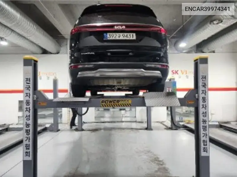 Carnival 4Th Generation 9 -Seater Noblesse VIN: ENCAR39974341 Lot: 39974341