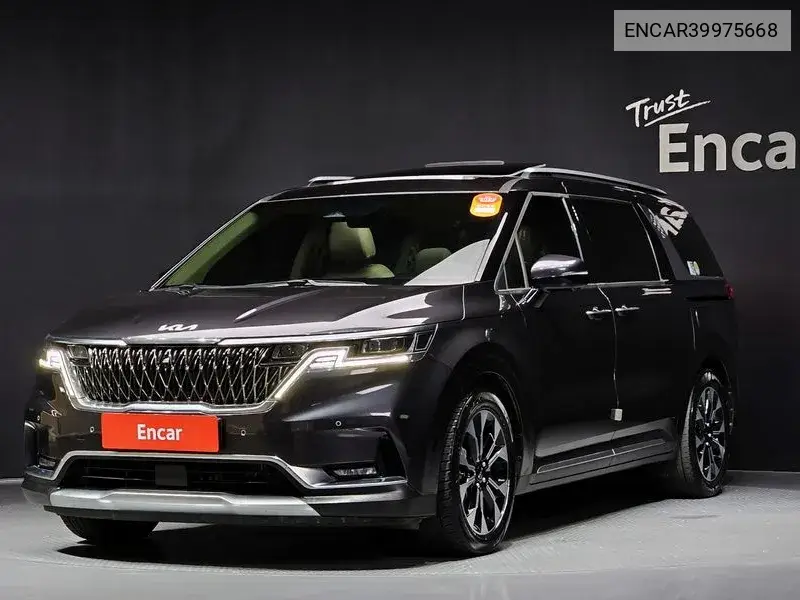 Carnival 4Th Generation 9 -Seater Signature VIN: ENCAR39975668 Lot: 39975668