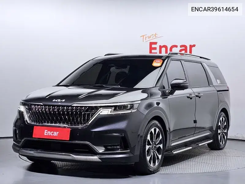 Carnival 4Th Generation 9 -Seater Signature VIN: ENCAR39614654 Lot: 39614654