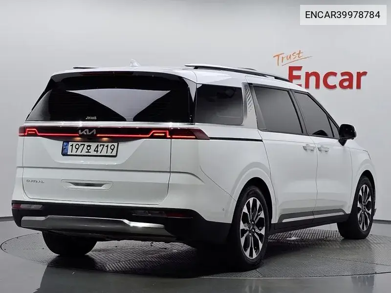 Carnival 4Th Generation 7 -Seater Signature VIN: ENCAR39978784 Lot: 39978784