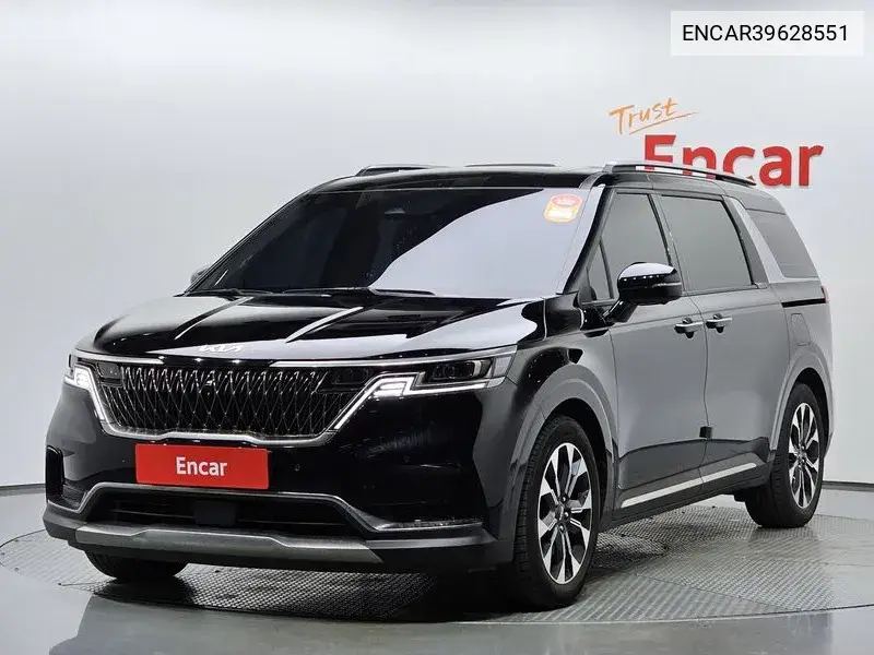 Carnival 4Th Generation Gasoline 9 -Seater Signature VIN: ENCAR39628551 Lot: 39628551
