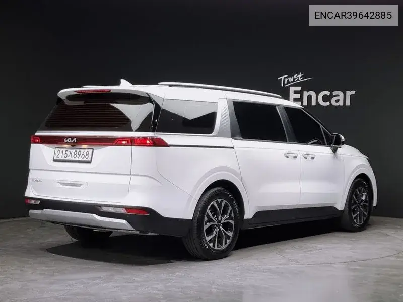 Carnival 4Th Generation 9 -Seater Prestige VIN: ENCAR39642885 Lot: 39642885