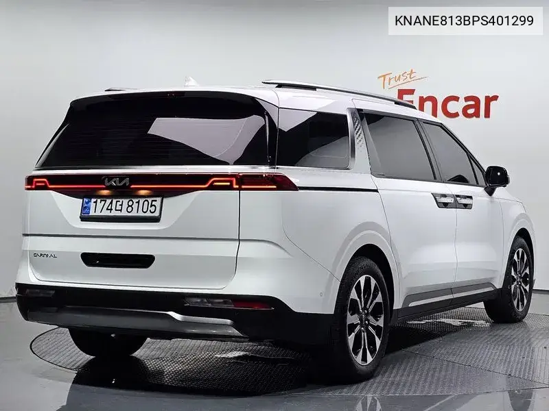 Carnival 4Th Generation Gasoline 9 -Seater Signature VIN: KNANE813BPS401299 Lot: 39963196
