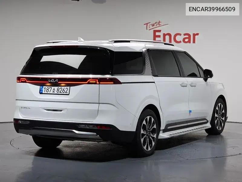 Carnival 4Th Generation Gasoline 7 -Seater Signature VIN: ENCAR39966509 Lot: 39966509