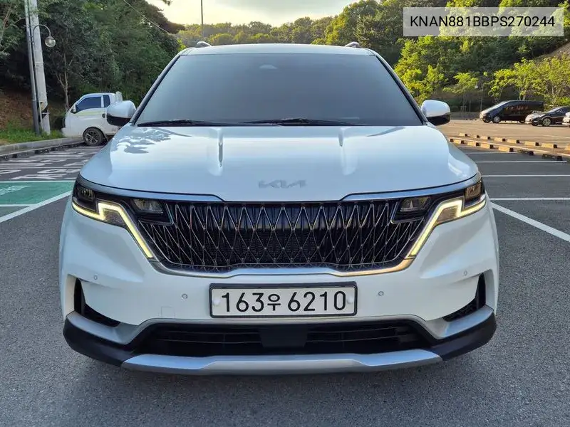 Carnival 4Th Generation 9 -Seater Prestige VIN: KNAN881BBPS270244 Lot: 39971731